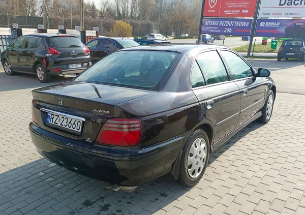 Honda Accord cena 5500 przebieg: 262000, rok produkcji 1999 z Rzeszów małe 67